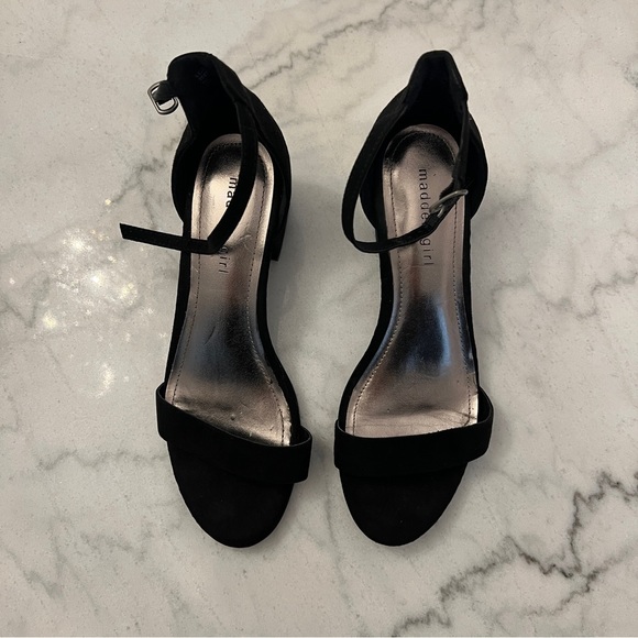 Suede block heeled sandals in black size US 7.5 - Picture 6 of 9